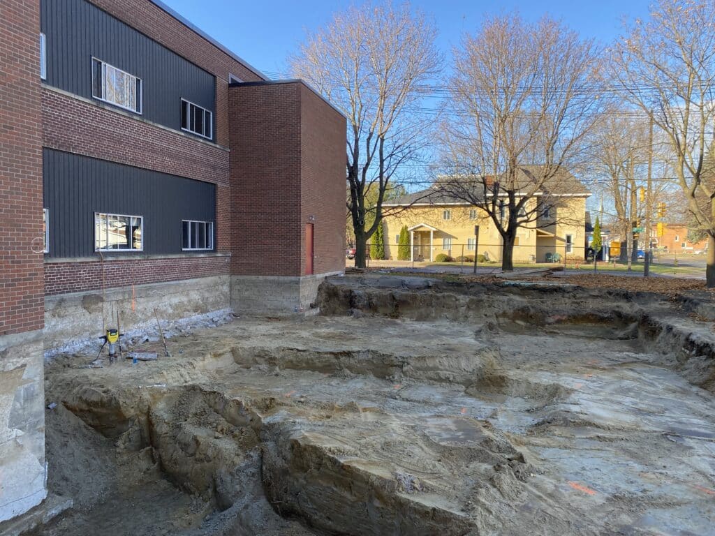 Construction extérieur de l'école