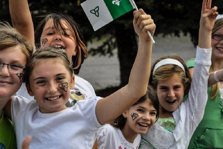 Des élèves célèbrent la Journée des Franco-Ontariens